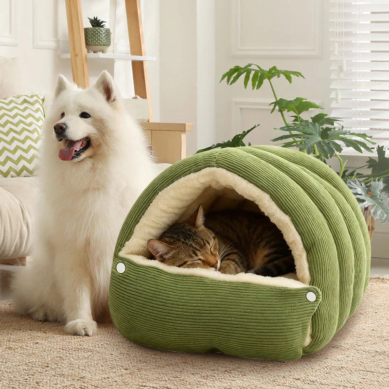 Cozy Winter Cave for Cats & Dogs